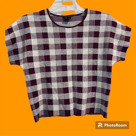 NWOT theory burgundy and white Thick wonderful fabric checkered crop top SM - Picture 1 of 9